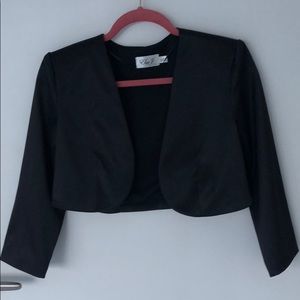 Beautiful black shrug short jacket